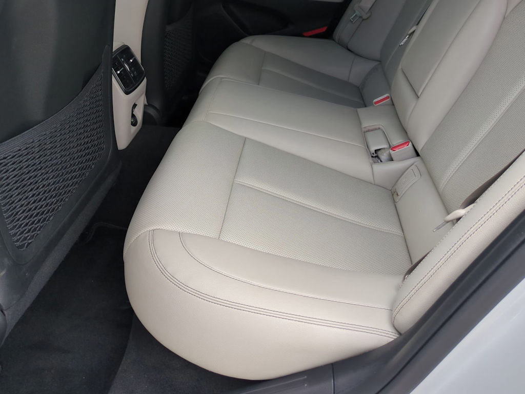 Thumbnail: 2023 Genesis G70 - 10