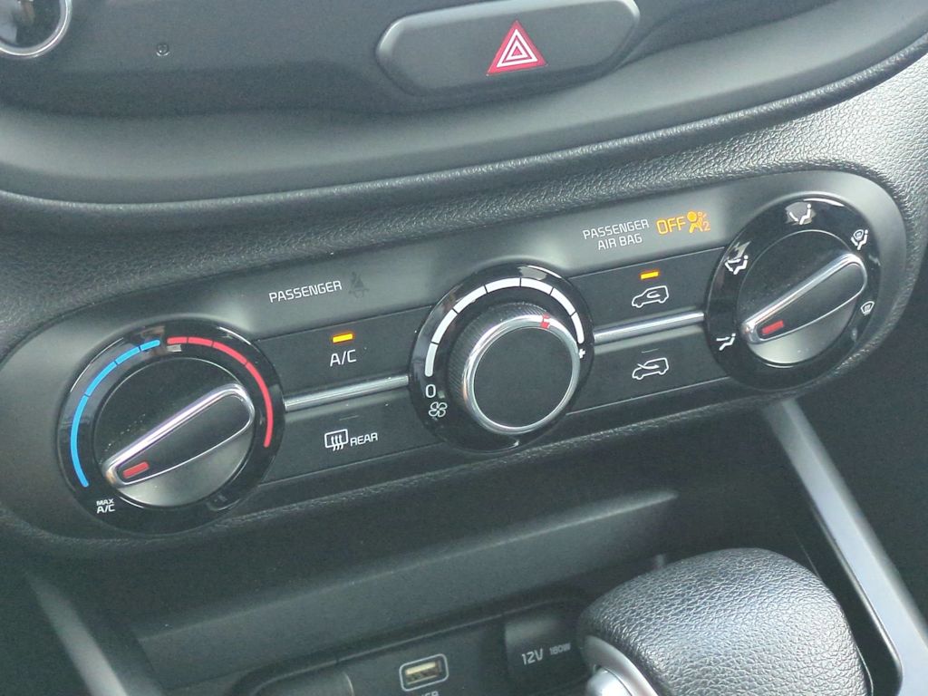 Thumbnail: 2024 Kia Soul - 25