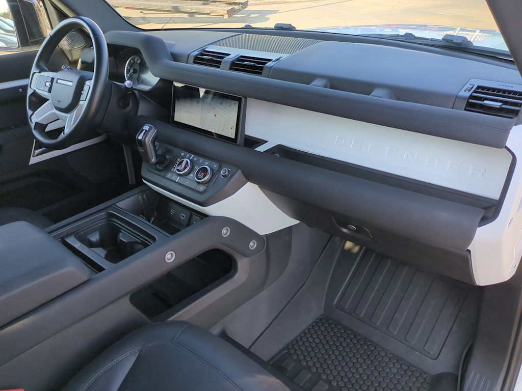 Thumbnail: 2023 Land Rover Defender - 14