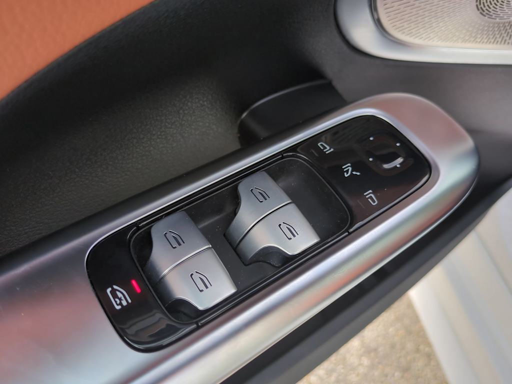 2022 Mercedes-Benz C-Class C 300 28
