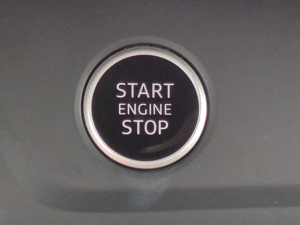 Thumbnail: 2024 Audi Q3 - 25