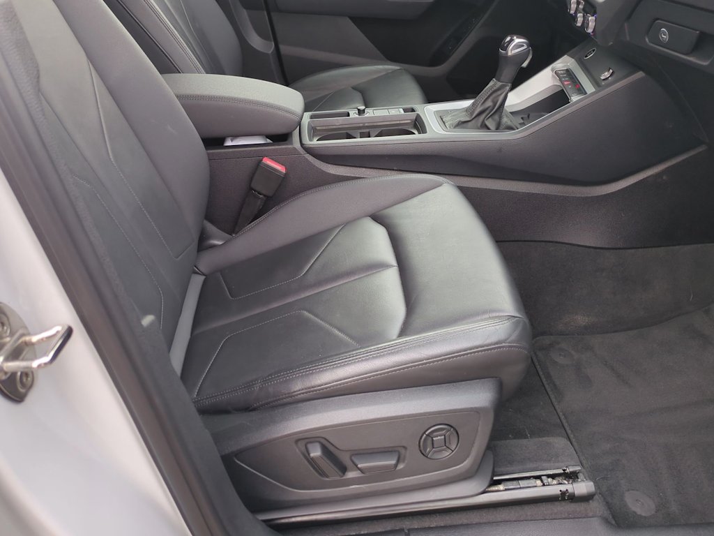 Thumbnail: 2024 Audi Q3 - 11