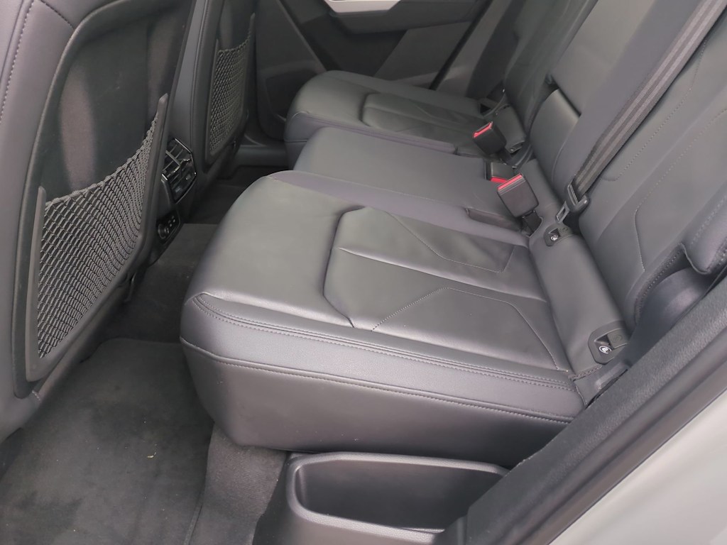 Thumbnail: 2024 Audi Q3 - 12