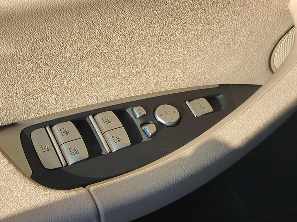 Thumbnail: 2024 BMW X3 - 31