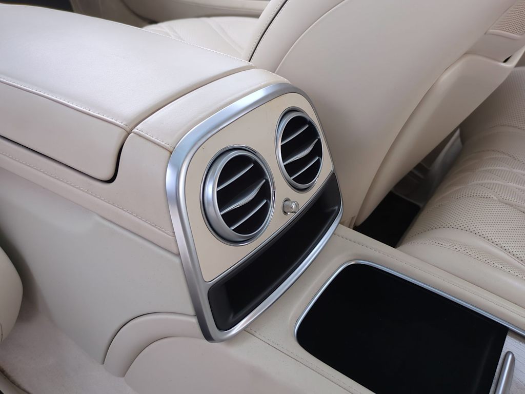 2019 Mercedes-Benz S-Class S 560 29