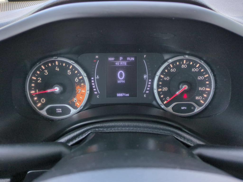 Thumbnail: 2017 Jeep Renegade - 17