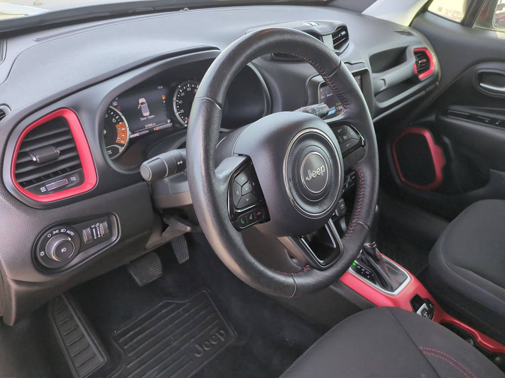 Thumbnail: 2022 Jeep Renegade - 2