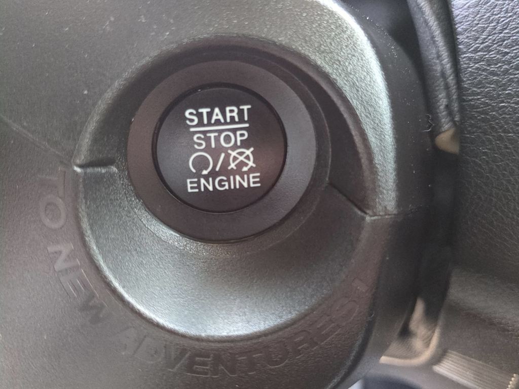 Thumbnail: 2022 Jeep Renegade - 27