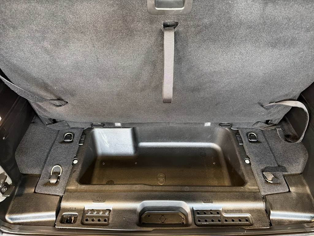 Thumbnail: 2021 Jeep Wrangler - 23