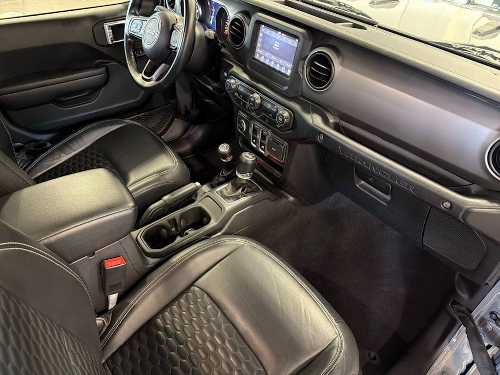 Thumbnail: 2021 Jeep Wrangler - 12