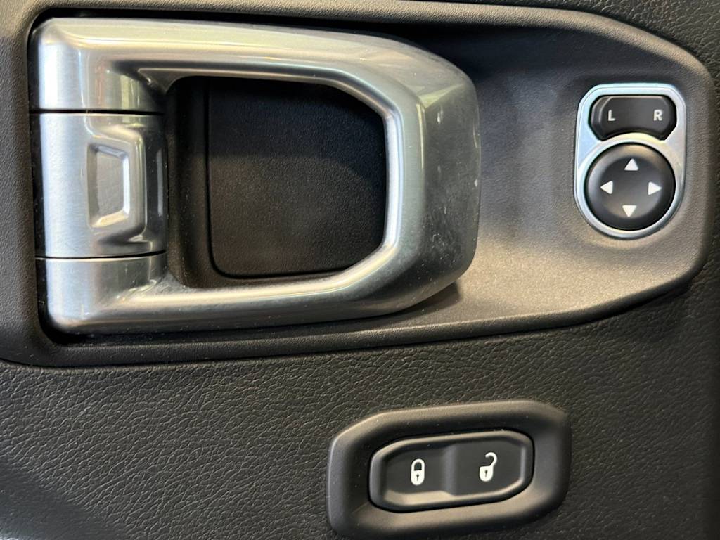 Thumbnail: 2021 Jeep Wrangler - 22