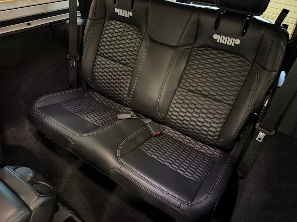 Thumbnail: 2021 Jeep Wrangler - 11