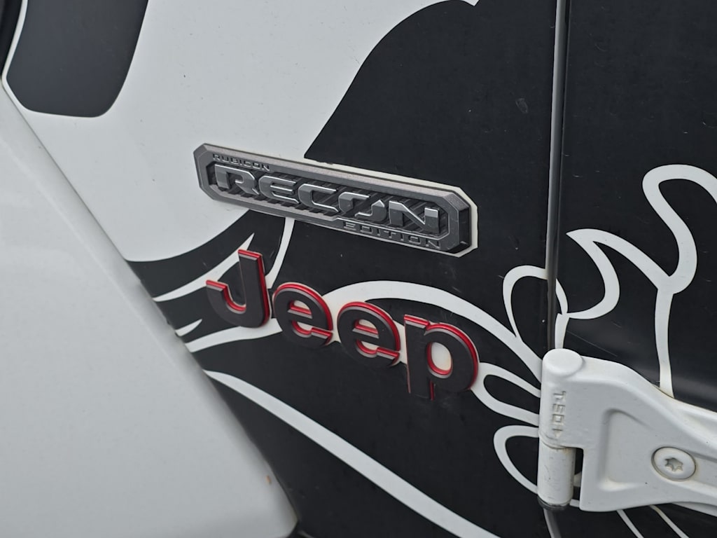 Thumbnail: 2020 Jeep Wrangler - 7