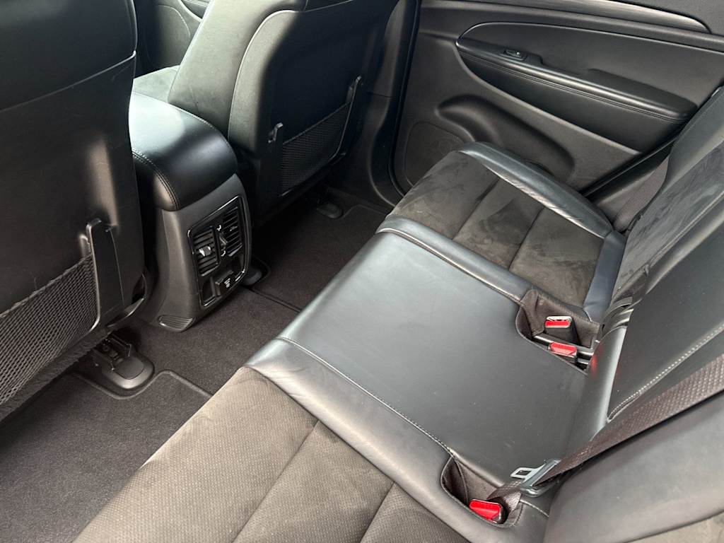 Thumbnail: 2020 Jeep Grand Cherokee - 10