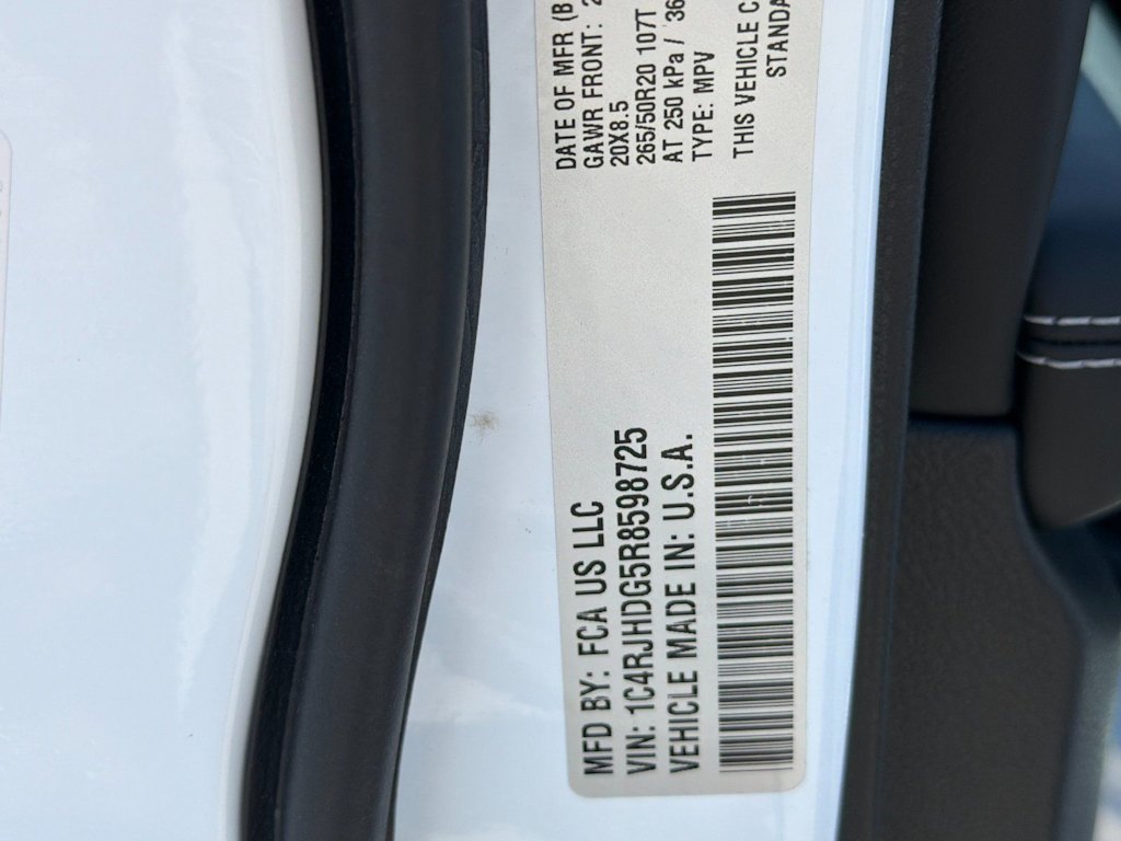 Thumbnail: 2024 Jeep Grand Cherokee - 15