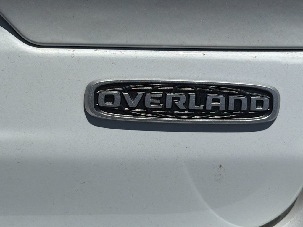 Thumbnail: 2024 Jeep Grand Cherokee - 6