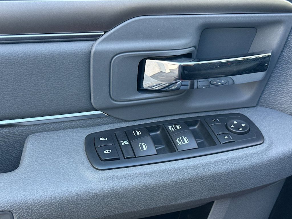 Thumbnail: 2020 RAM 1500 - 20
