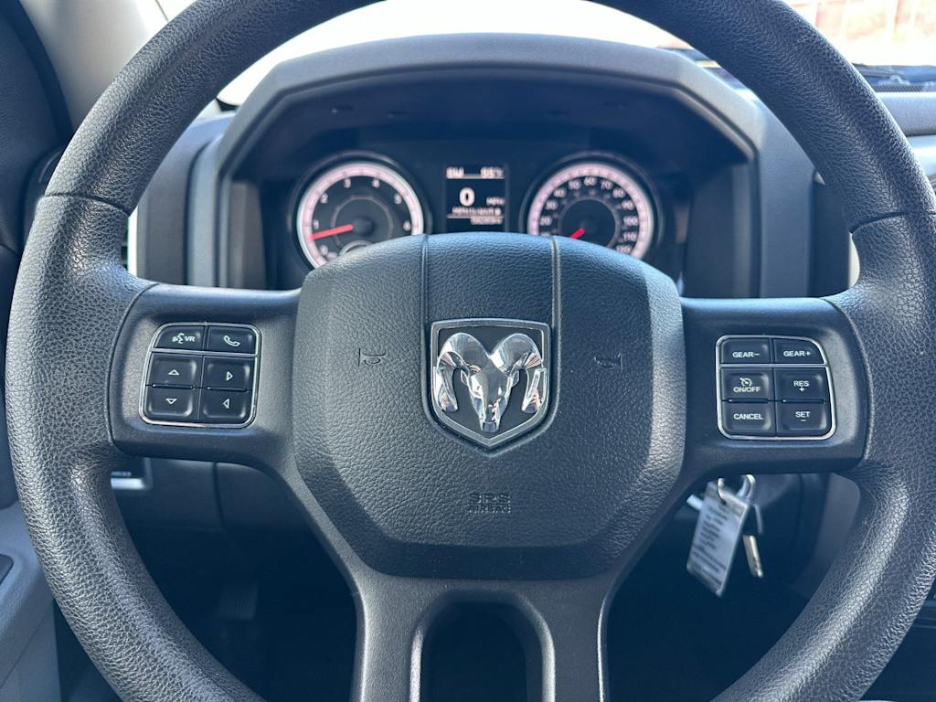 Thumbnail: 2020 RAM 1500 - 25