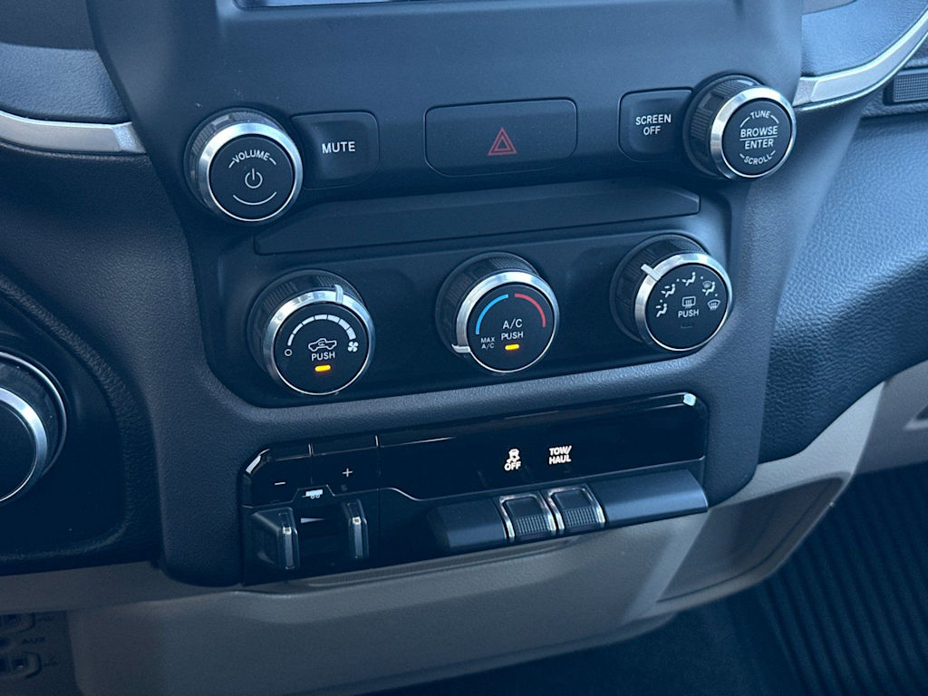 Thumbnail: 2019 RAM 1500 - 22