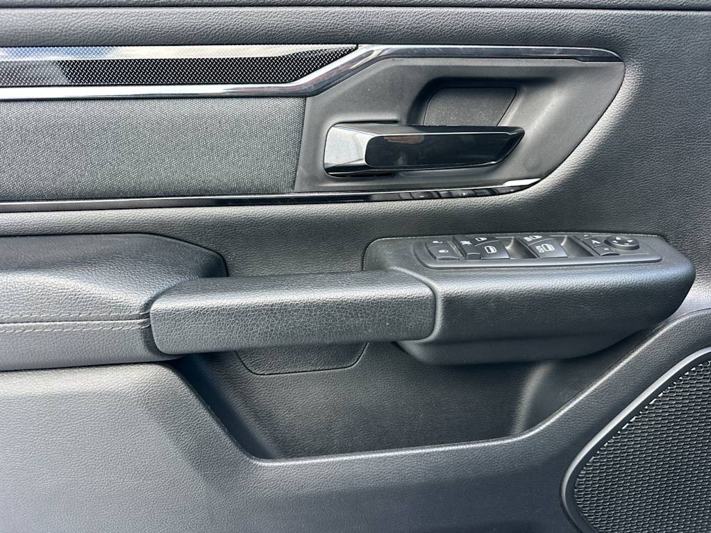 Thumbnail: 2021 RAM 1500 - 17