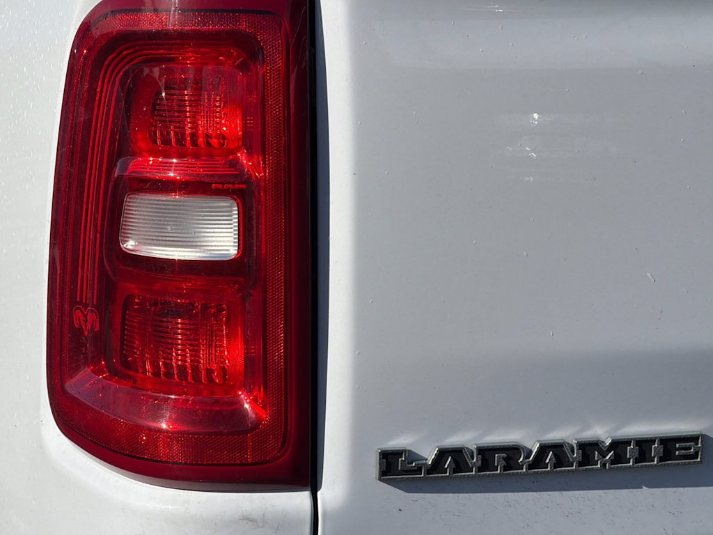 Thumbnail: 2025 RAM 1500 - 9