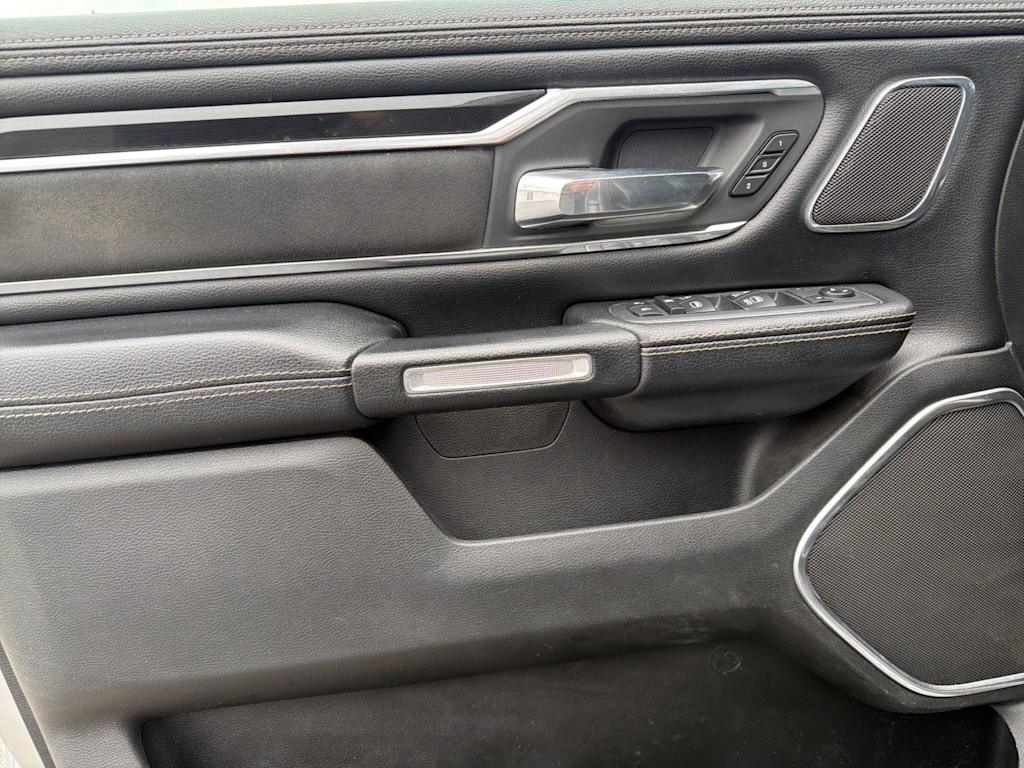 Thumbnail: 2019 RAM 1500 - 19