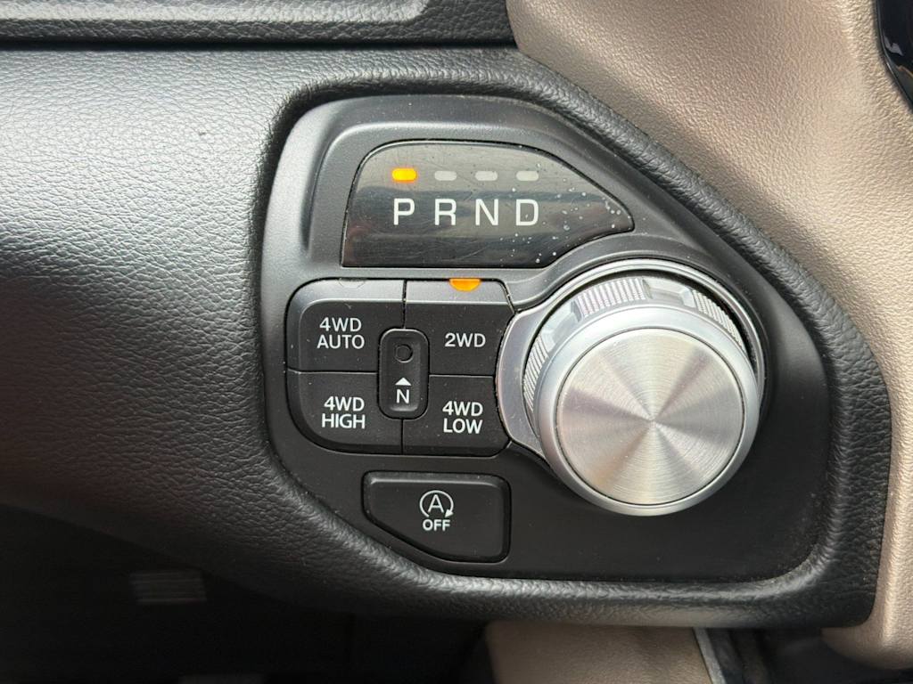 Thumbnail: 2019 RAM 1500 - 25