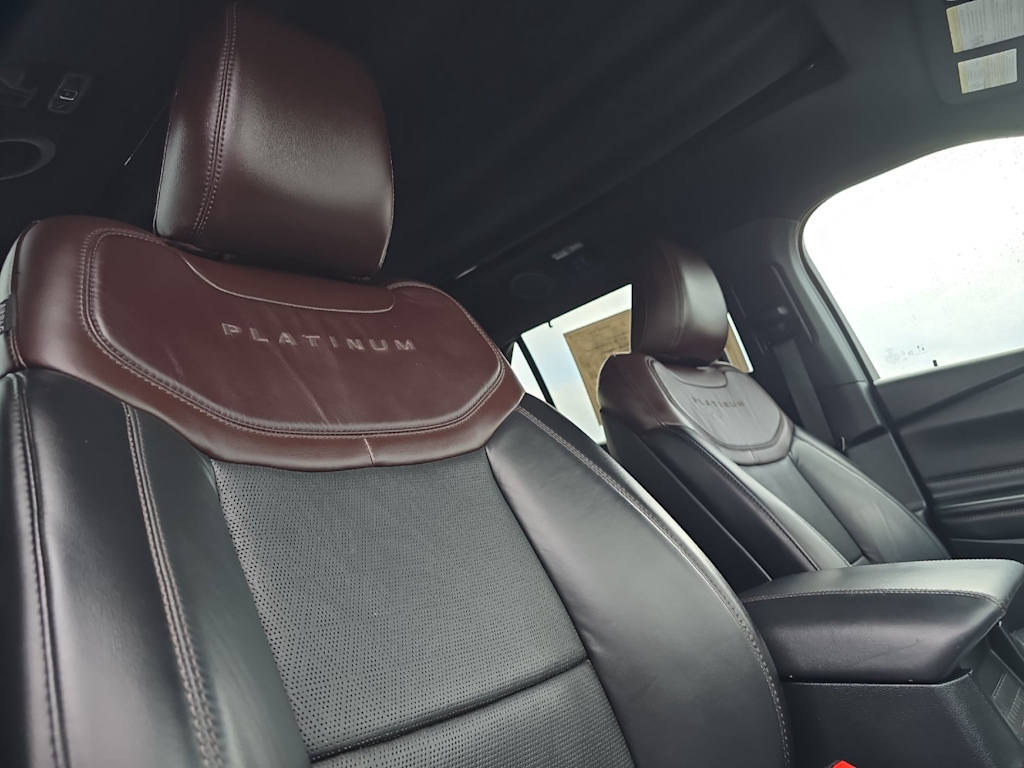 Thumbnail: 2020 Ford Explorer - 9
