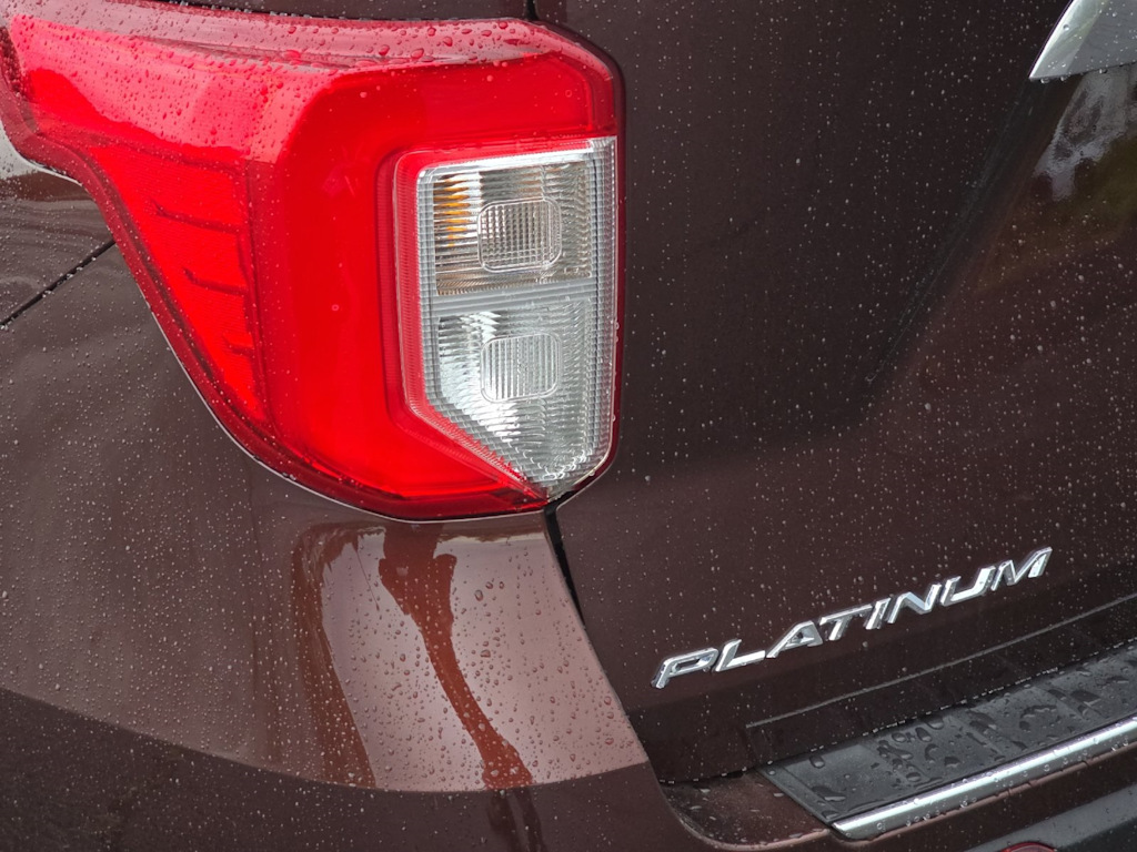 Thumbnail: 2020 Ford Explorer - 29