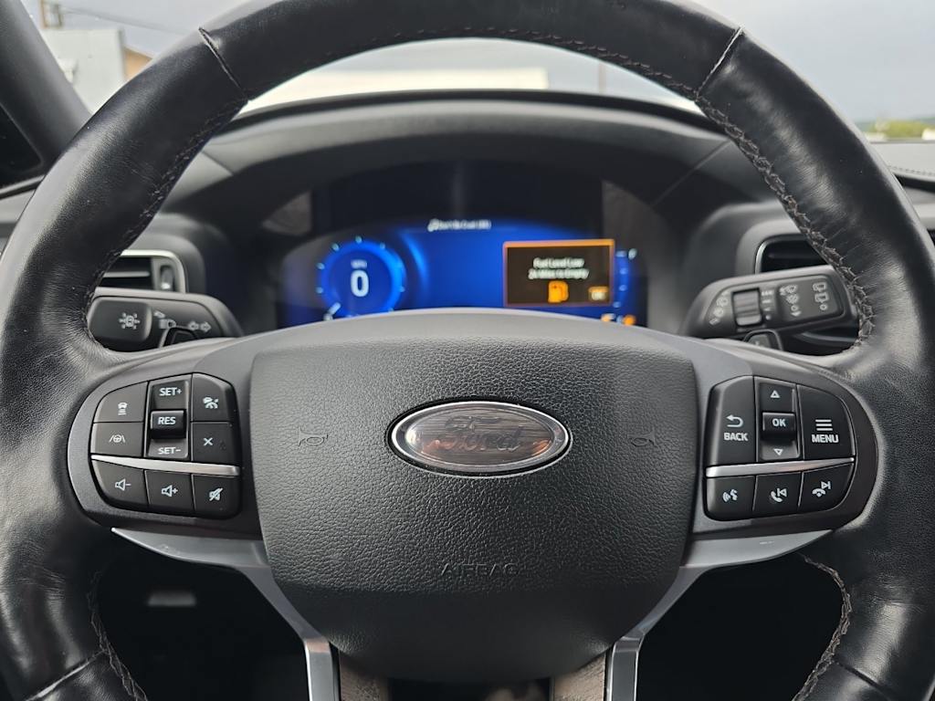 Thumbnail: 2020 Ford Explorer - 27