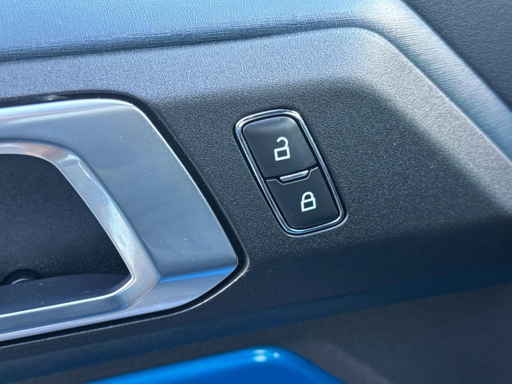 Thumbnail: 2023 Ford Bronco - 21