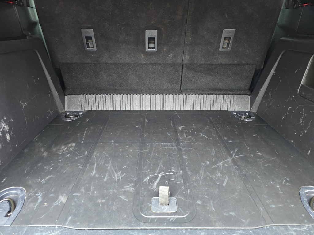 Thumbnail: 2022 Ford Bronco - 17