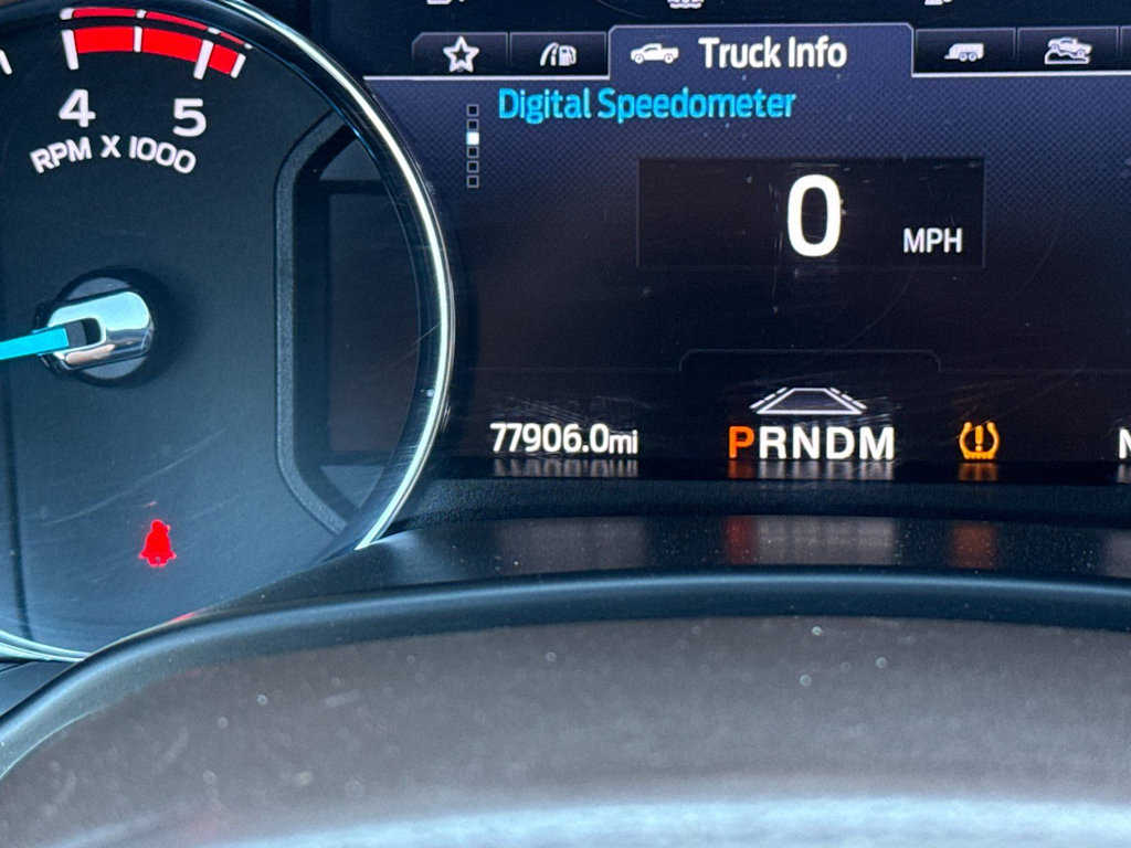 Thumbnail: 2021 Ford F-350 - 28