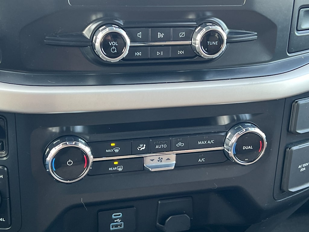 Thumbnail: 2022 Ford F-150 - 23