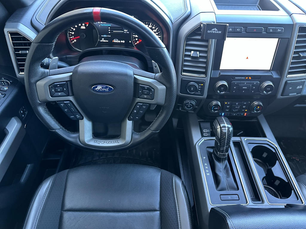 2020 Ford F-150 Raptor 11