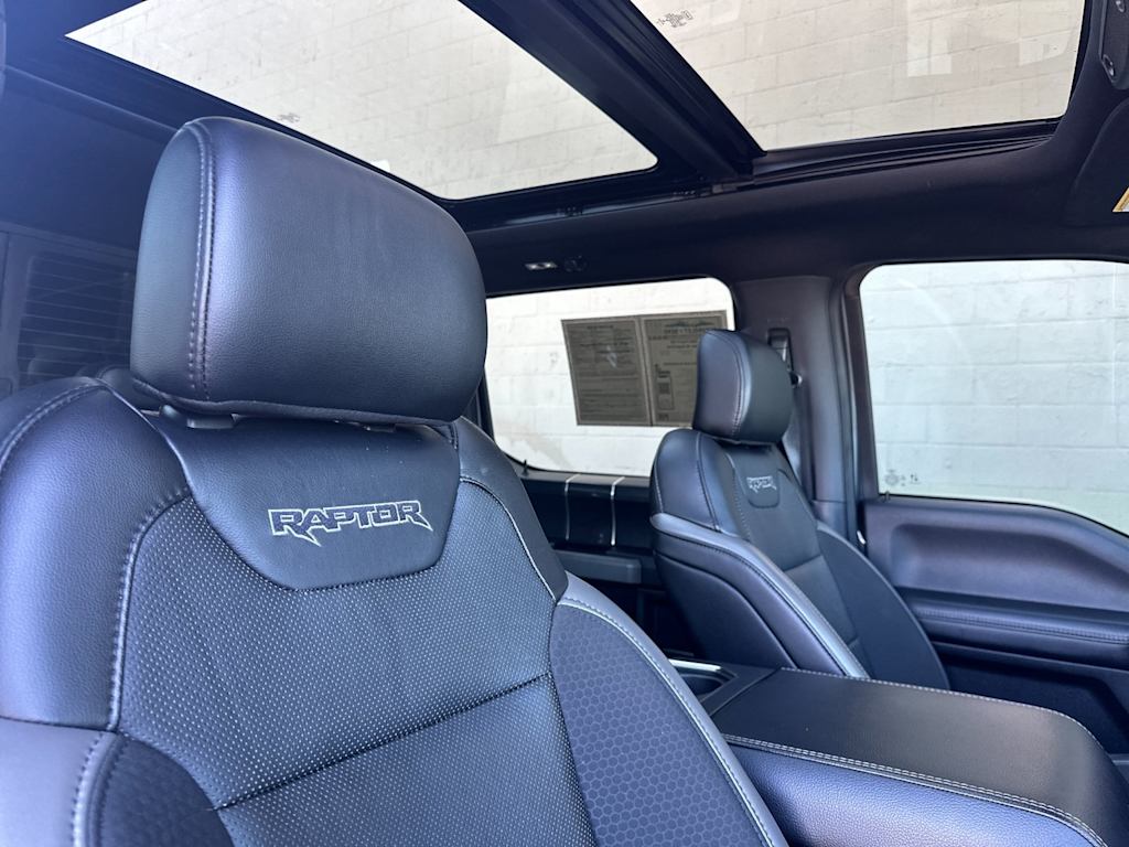 2020 Ford F-150 Raptor 22