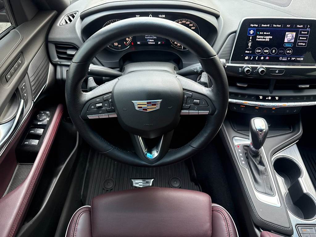 Thumbnail: 2025 Cadillac CT4 - 9