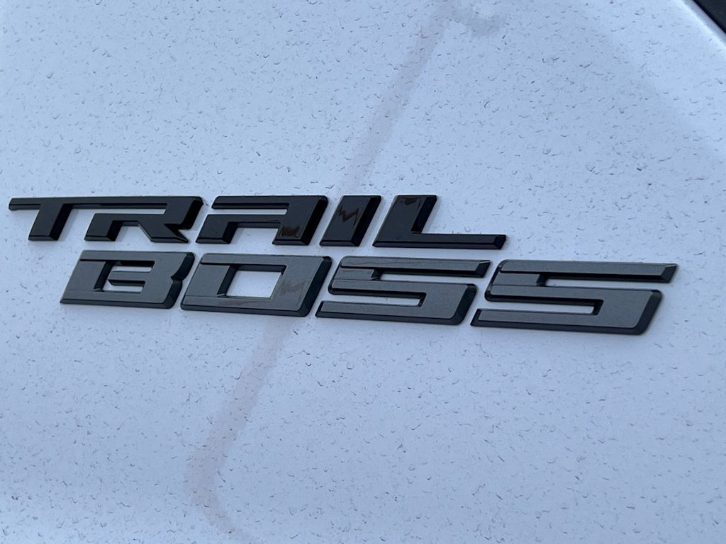 Thumbnail: 2026 Chevrolet Silverado EV - 7