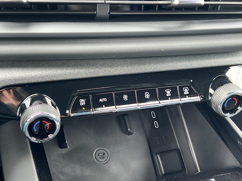 Thumbnail: 2026 Chevrolet Silverado EV - 25