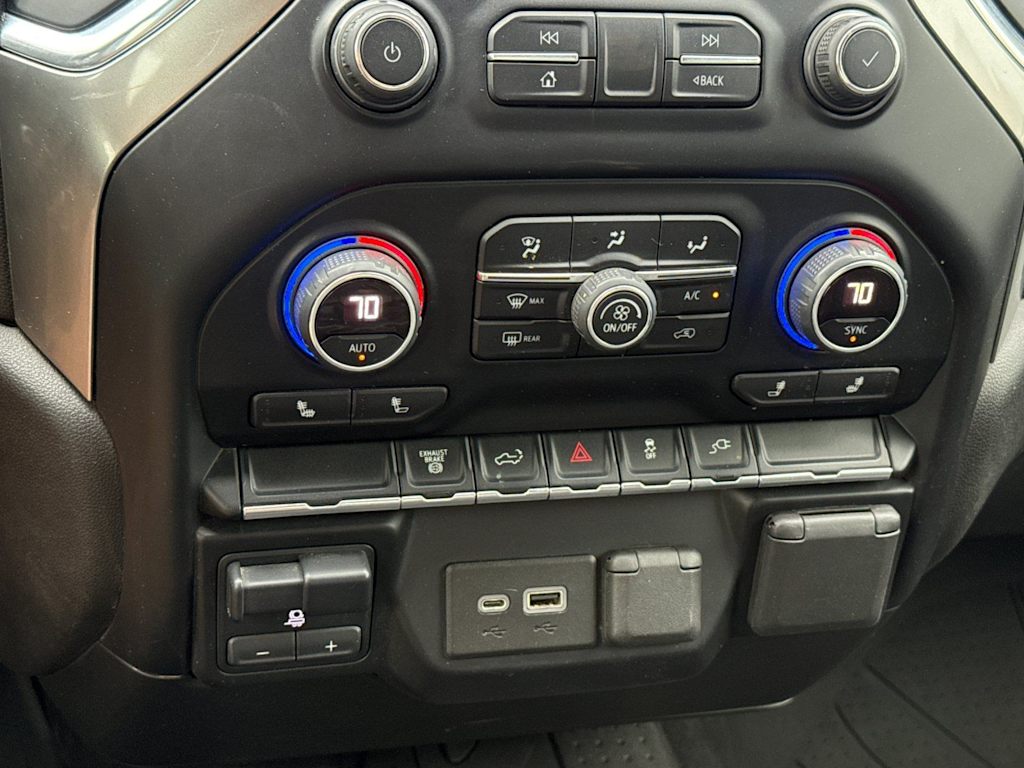Thumbnail: 2021 Chevrolet Silverado 2500 - 23