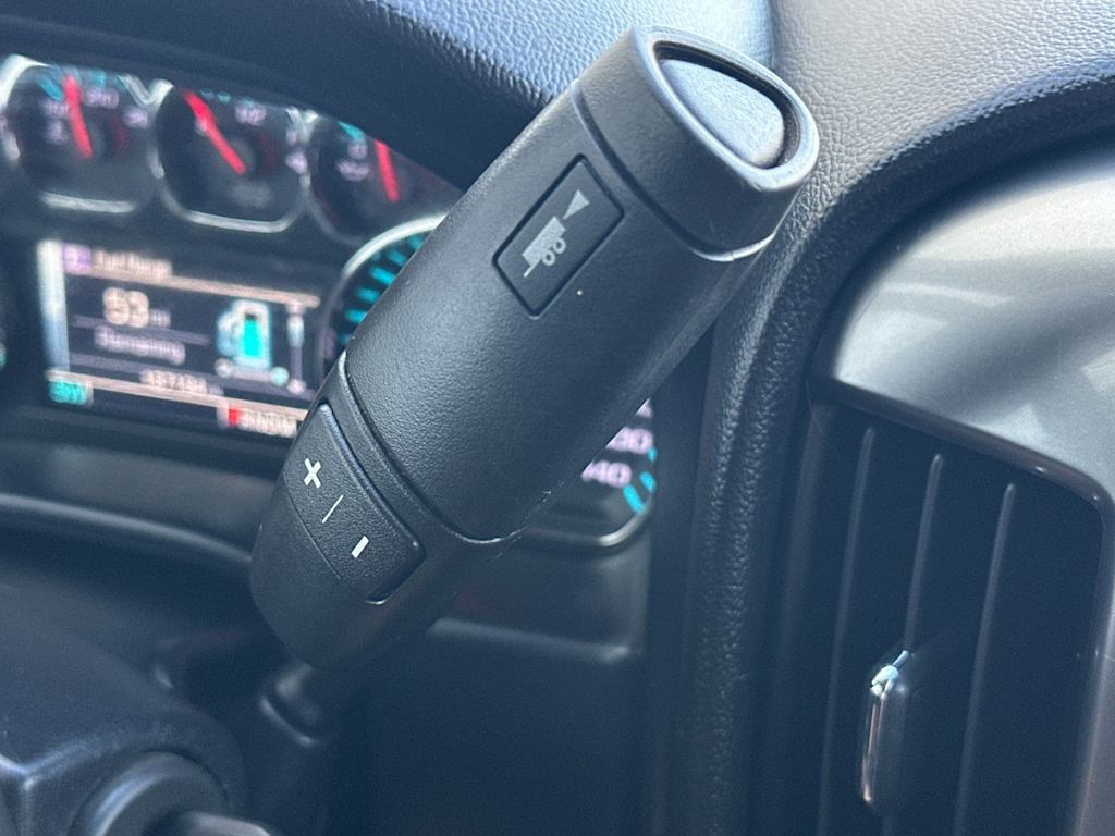 Thumbnail: 2015 Chevrolet Silverado 2500 - 12