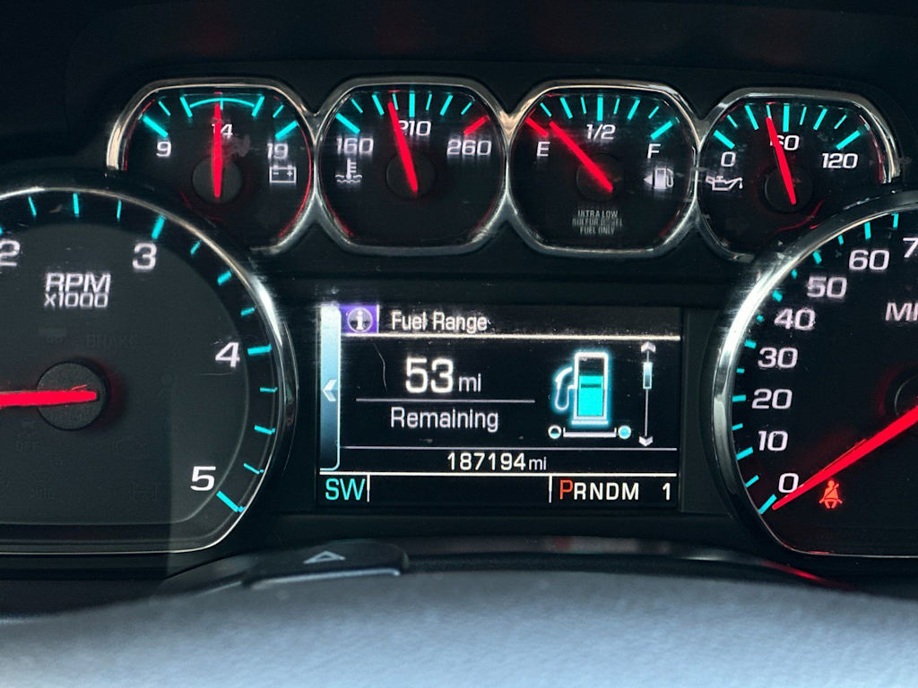 Thumbnail: 2015 Chevrolet Silverado 2500 - 26