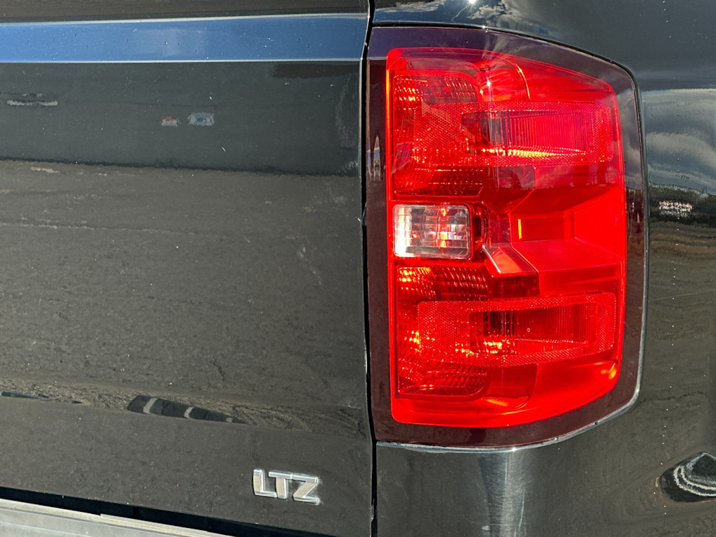 Thumbnail: 2015 Chevrolet Silverado 2500 - 26