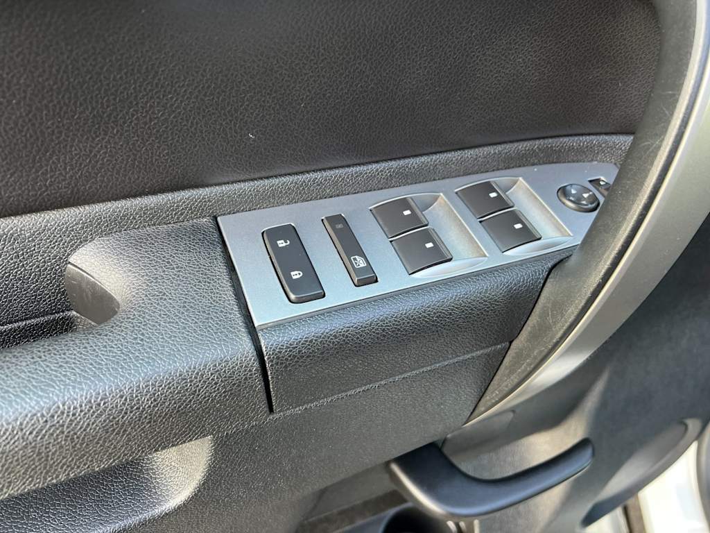 Thumbnail: 2013 Chevrolet Silverado 2500 - 19