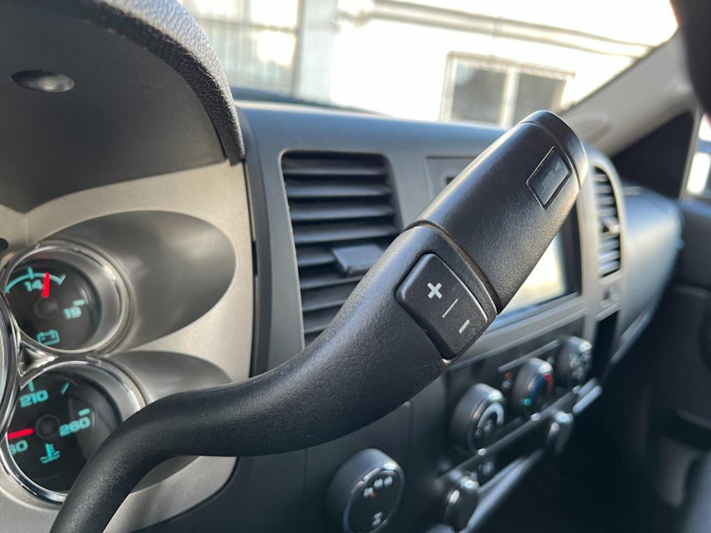 Thumbnail: 2013 Chevrolet Silverado 2500 - 24