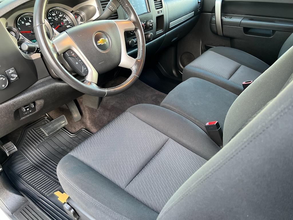 Thumbnail: 2013 Chevrolet Silverado 2500 - 9