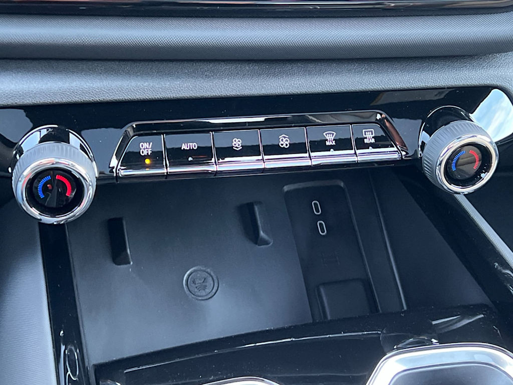 Thumbnail: 2026 Chevrolet Silverado EV - 23