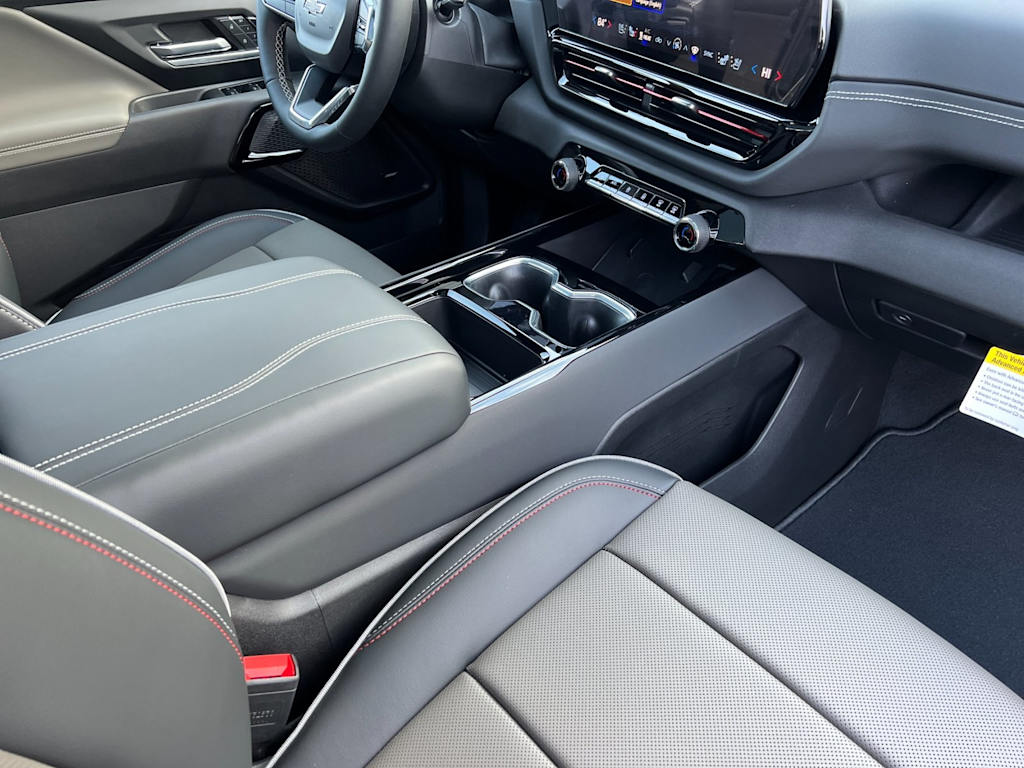 Thumbnail: 2026 Chevrolet Silverado EV - 11