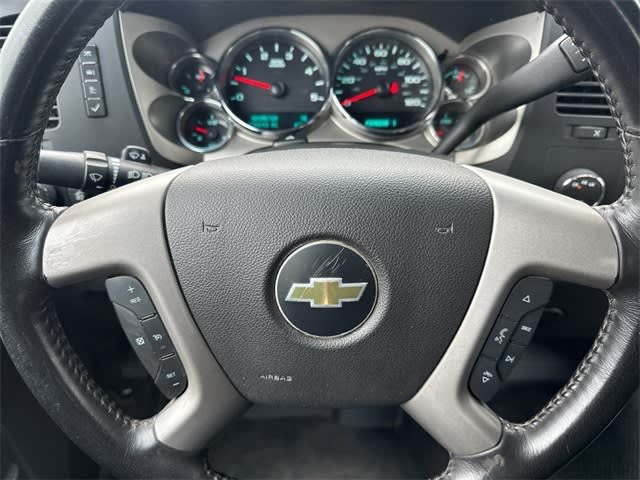 2013 Chevrolet Silverado 3500 LT 23