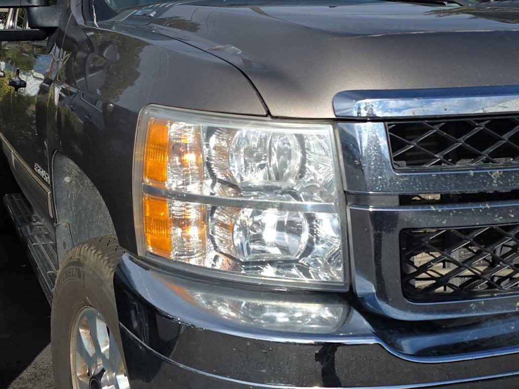 Thumbnail: 2012 Chevrolet Silverado 3500 - 12